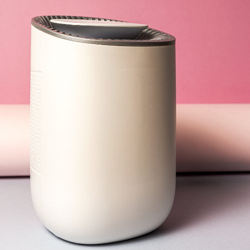 Hoe lang kan een luchtontvochtiger aan staan